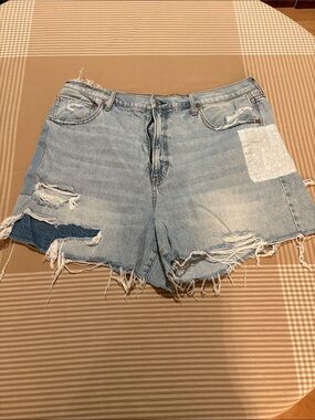 American Eagle Outfitters Light Blue Distressed Denim Cutoff Shorts